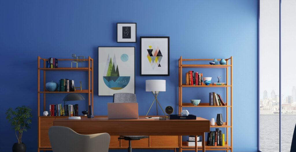 COMMERCIAL WALL PAINTING